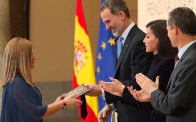 Susana Marcos awarded Leonardo Torres Quevedo from King Felipe and Queen Letizia