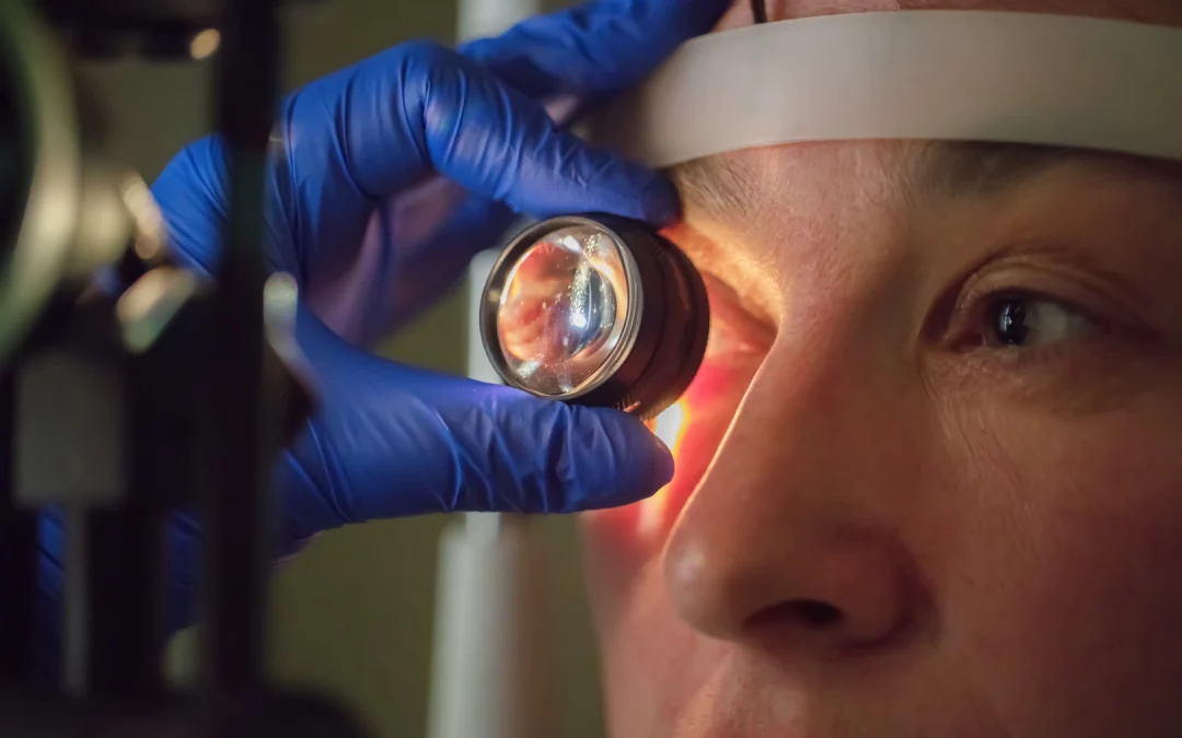Reducing halos and dysphotopsia after cataract surgery